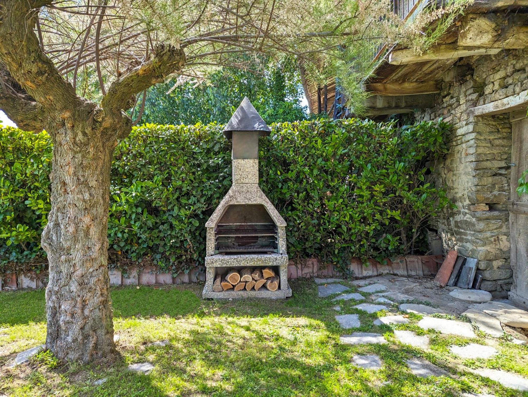 Villa Casa Felice Farigliano Exterior foto
